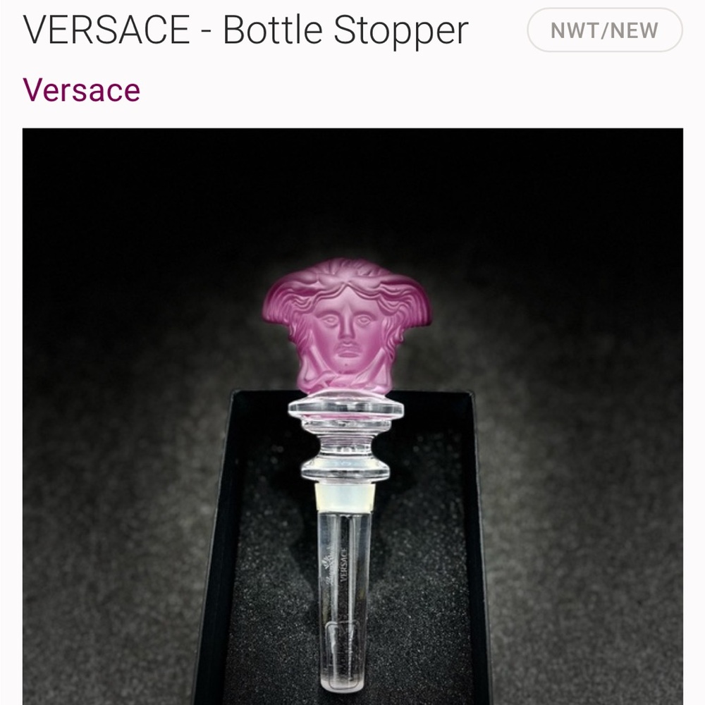 Vintage Collectors Versace Rosenthal Medusa Head
Crystal Bottle Stopper. Ameth. - Picture 9 of 9